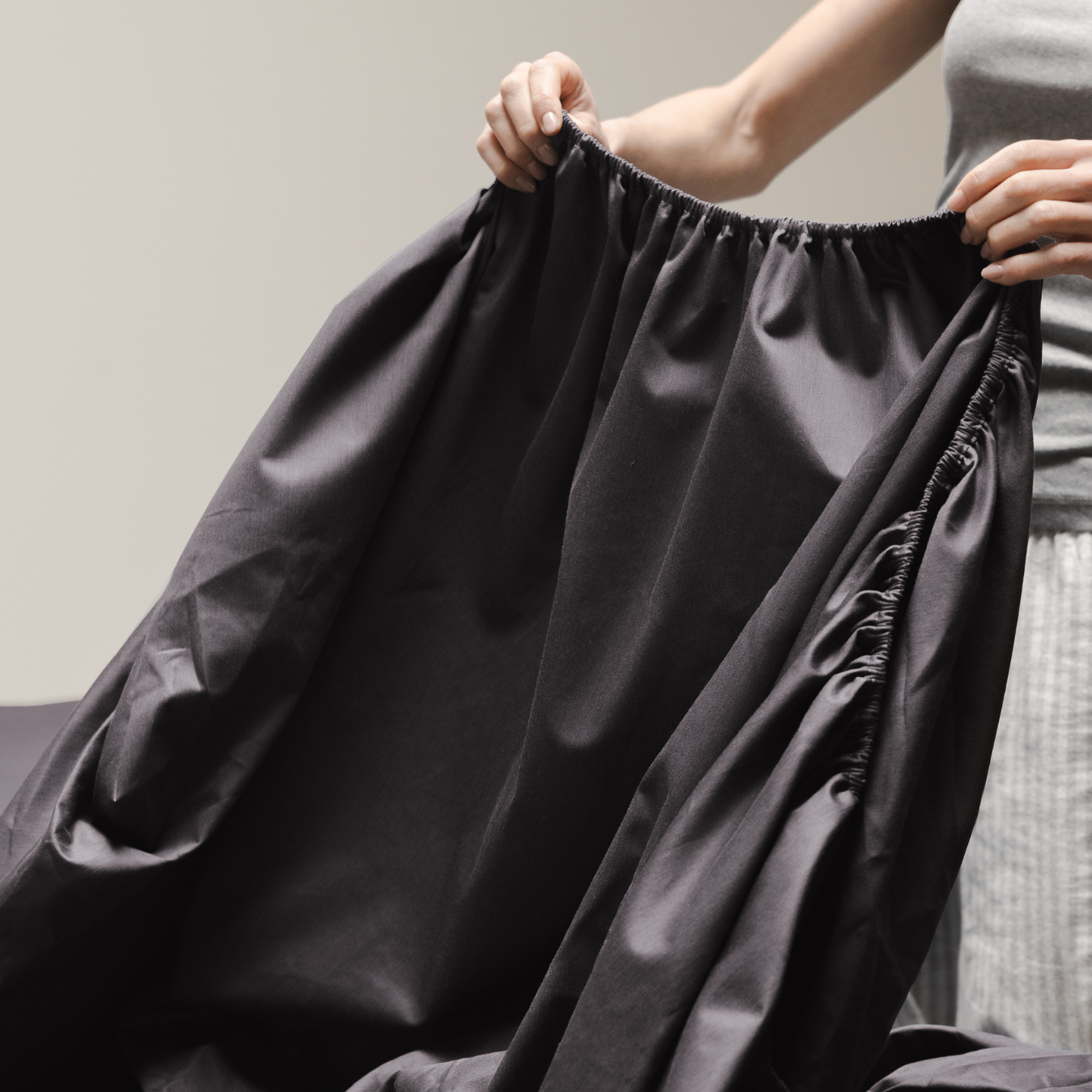Fitted Sheet, Charcoal